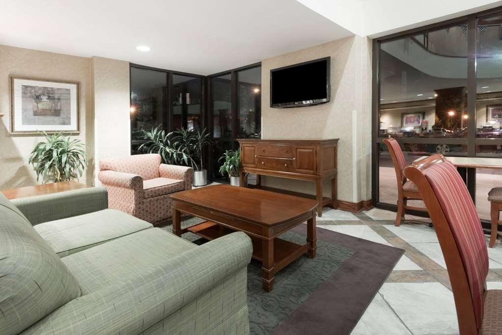 Hotel Baymont By Wyndham Indianapolis South Interiér fotografie