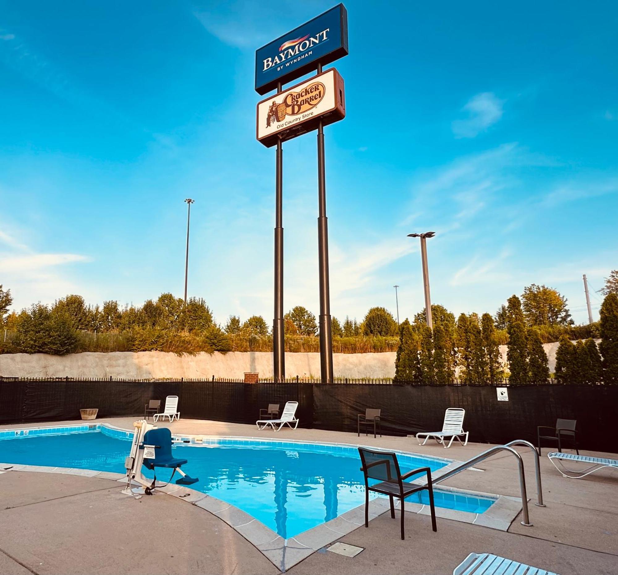 Hotel Baymont By Wyndham Indianapolis South Exteriér fotografie